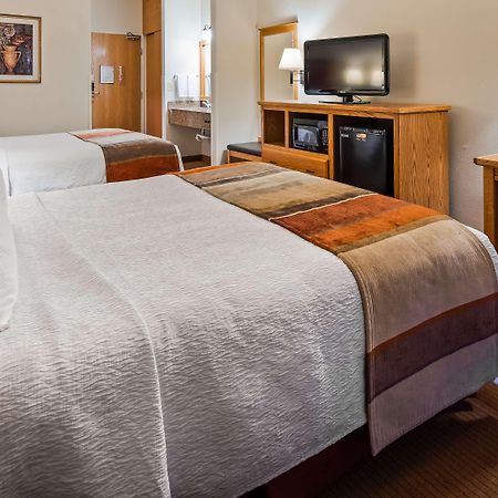 Best Western Wapakoneta Inn Exterior photo