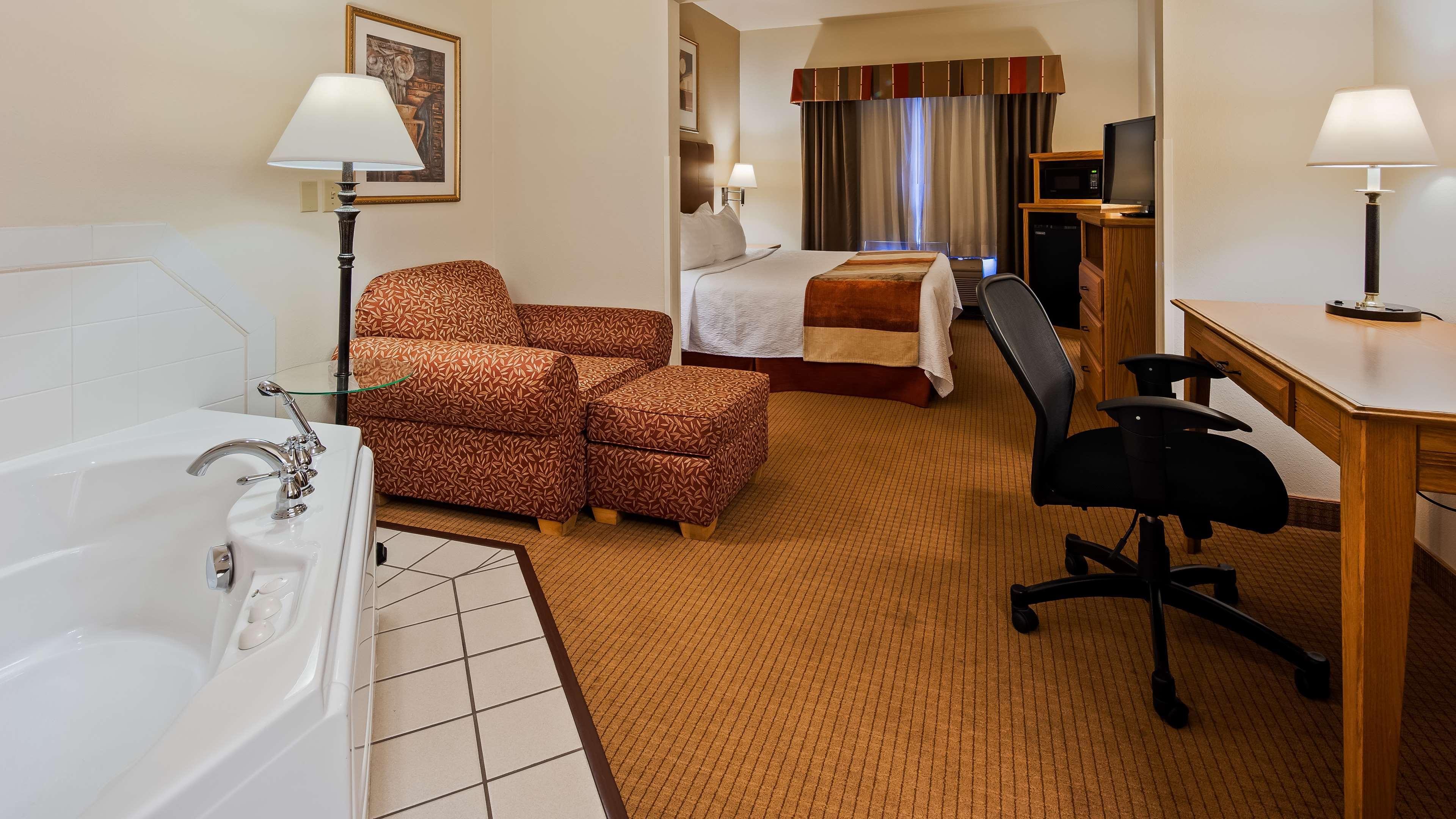 Best Western Wapakoneta Inn Exterior photo