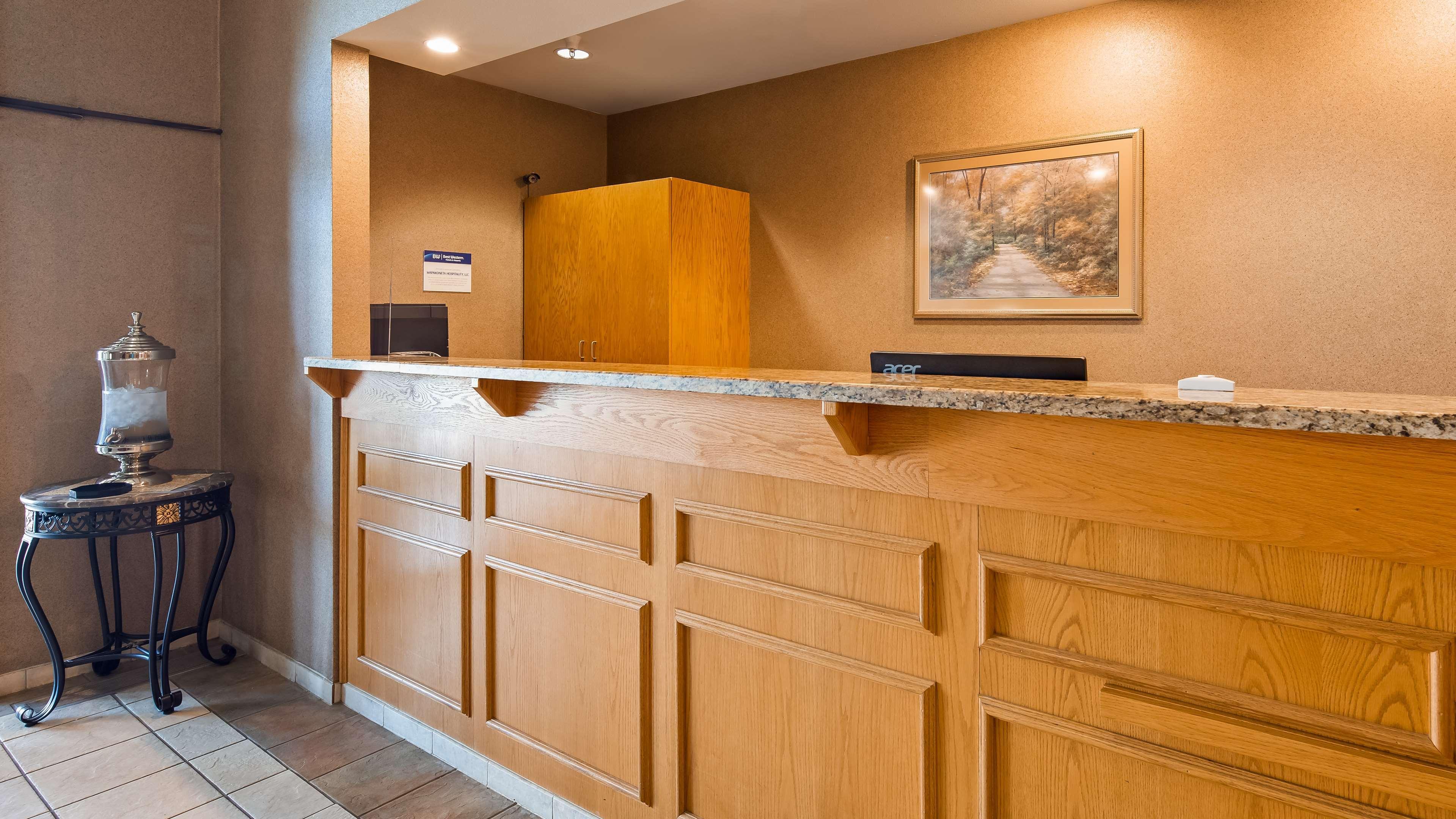 Best Western Wapakoneta Inn Exterior photo